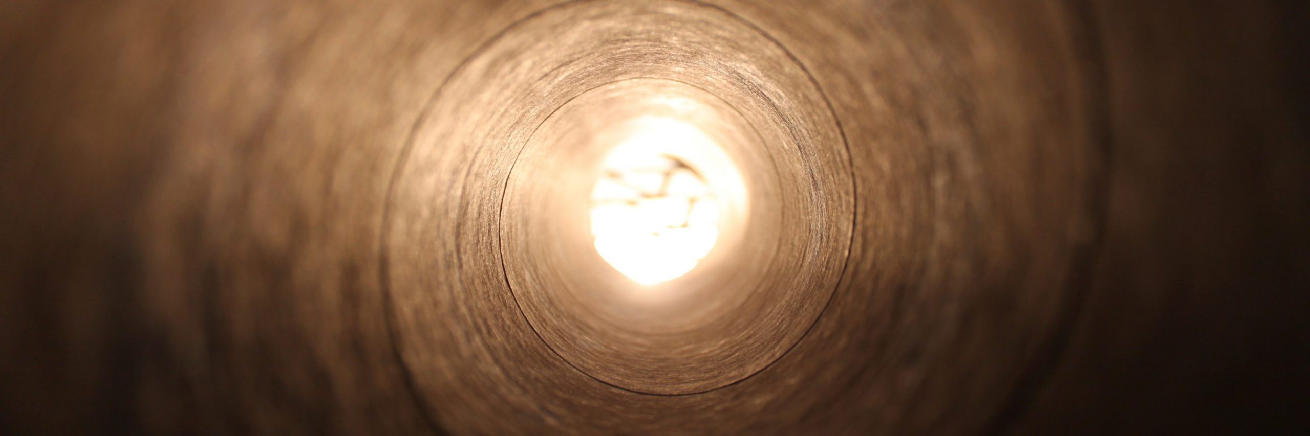 Luz no fim do túnel As estratégias dos empresários que expandiram seus negócios na pandemia Luz no fim do túnel As estratégias dos empresários que expandiram seus negócios na pandemia