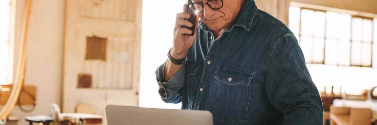 Prós e contras de lançar uma estratégia de vendas para pequenas e médias empresas Prós e contras de lançar uma estratégia de vendas para pequenas e médias empresas